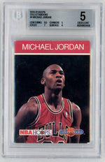 1990 NBA Hoops #4 Michael Jordan CollectABooks BGS 5