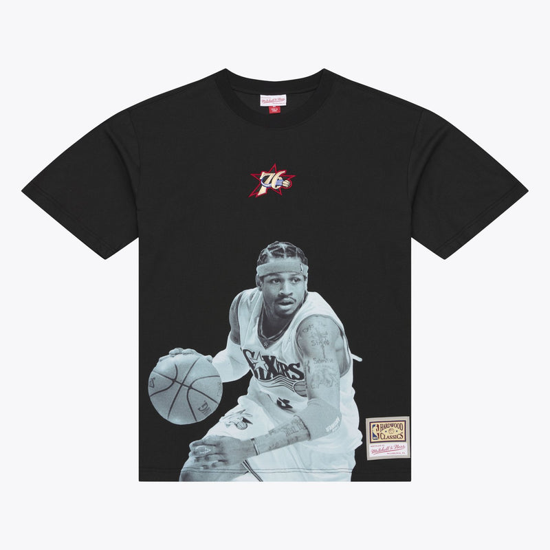 Mitchell & Ness Allen Iverson Philadelphia 76ers Black Player T-Shirt