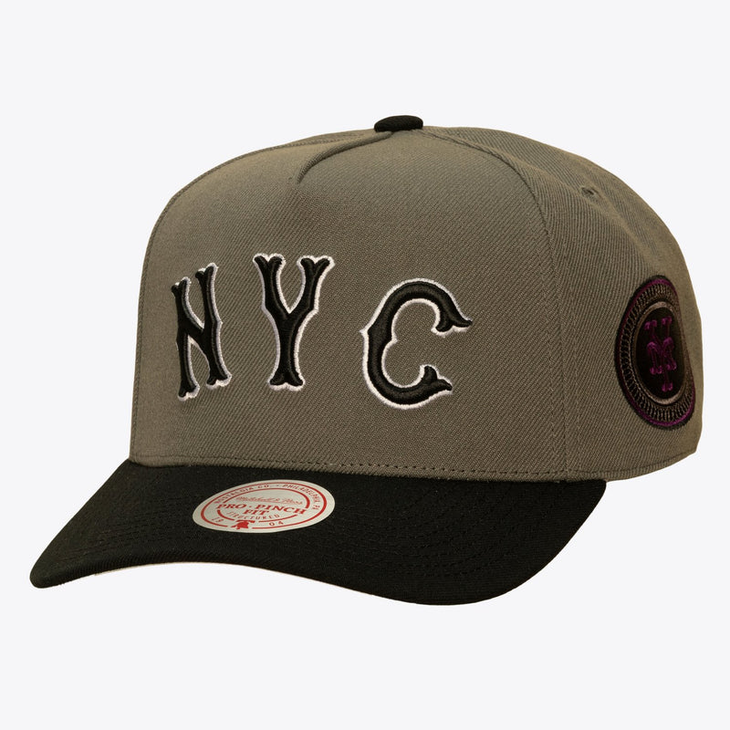 Mitchell & Ness New York Mets Gray/Black City Connect Pro Pinch Snapback Hat
