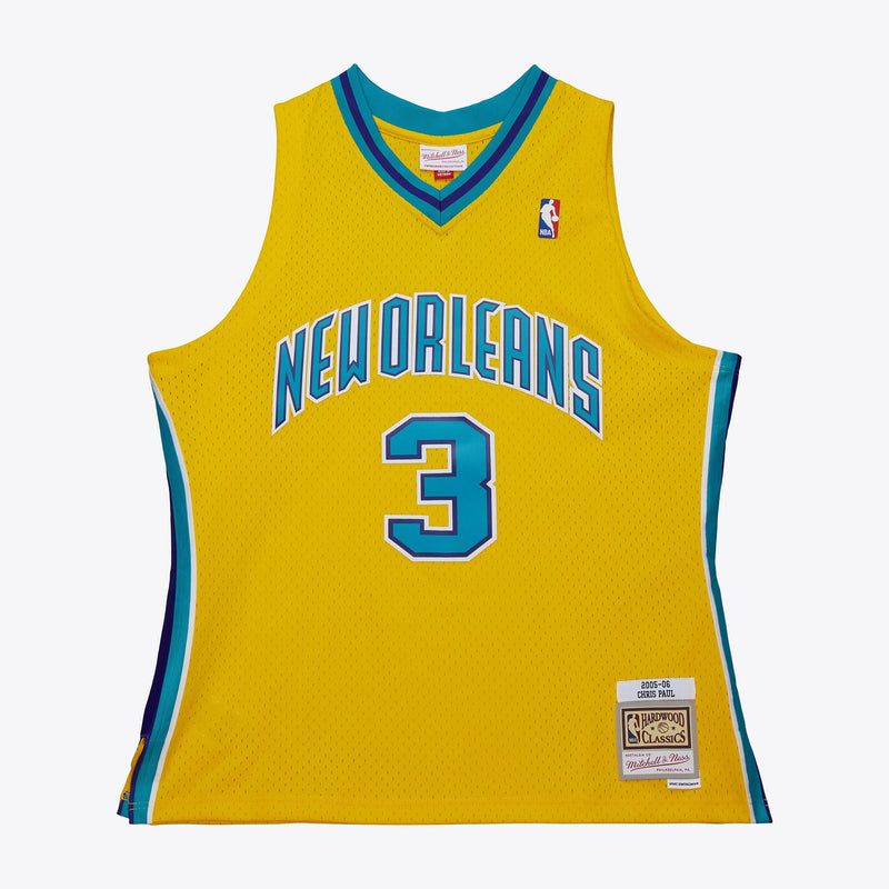 Mitchell & Ness Chris Paul New Orleans Hornets 2005-06 Gold Swingman Jersey