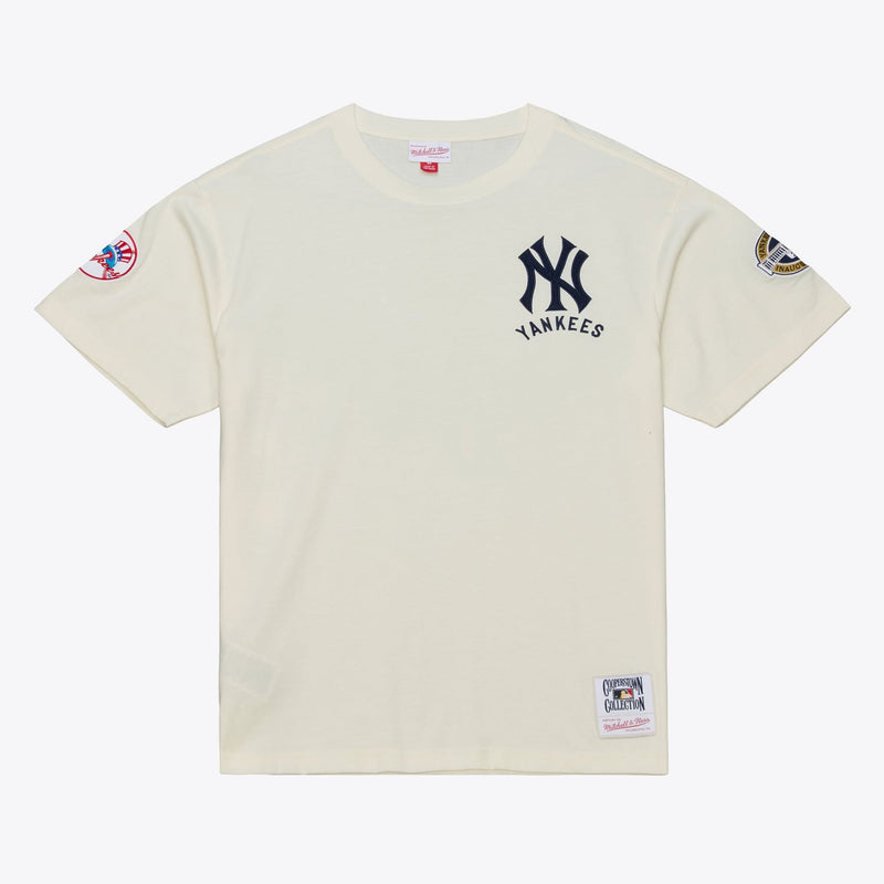 Mitchell & Ness New York Yankees Cream Classic T-Shirt