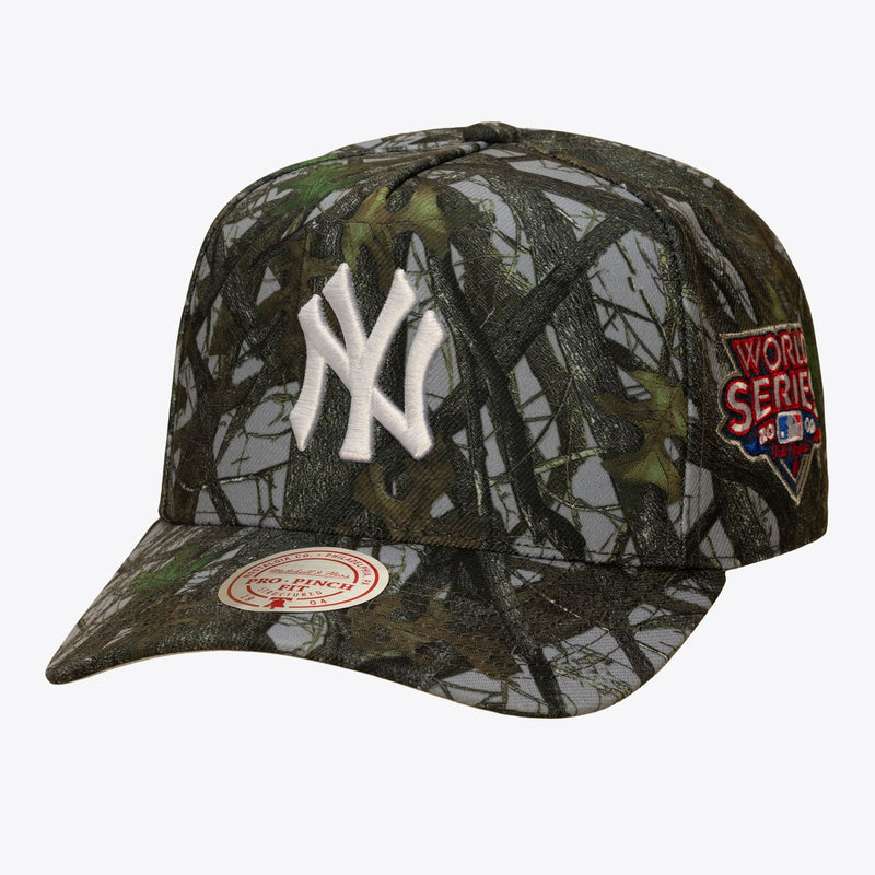 Mitchell & Ness New York Yankees Gray Quiet Blaze Pro Pinch Snapback Hat