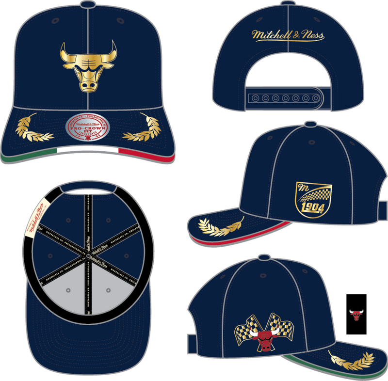 Mitchell & Ness Chicago Bulls Navy/Gold Pro Crown