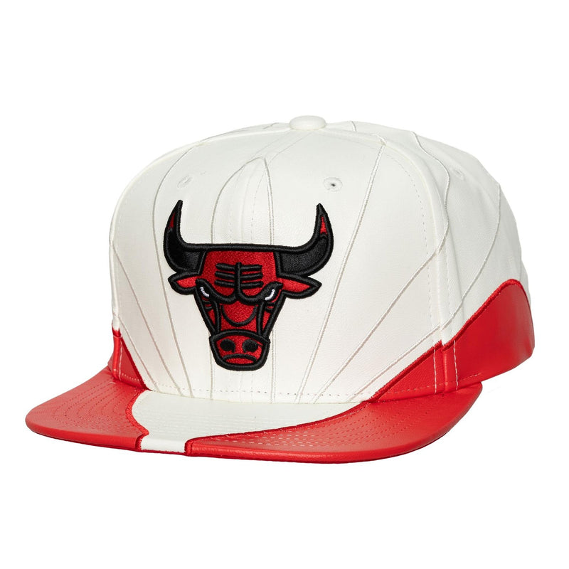 Chicago Bulls Mitchell & Ness Day 12 Two-Tone Faux Leather Snapback Hat - White/Red