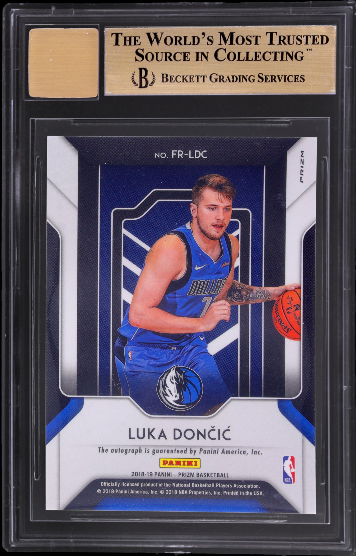 2018 Panini Prizm #3 Luka Doncic Fast Break Rookie Autograph BGS 9