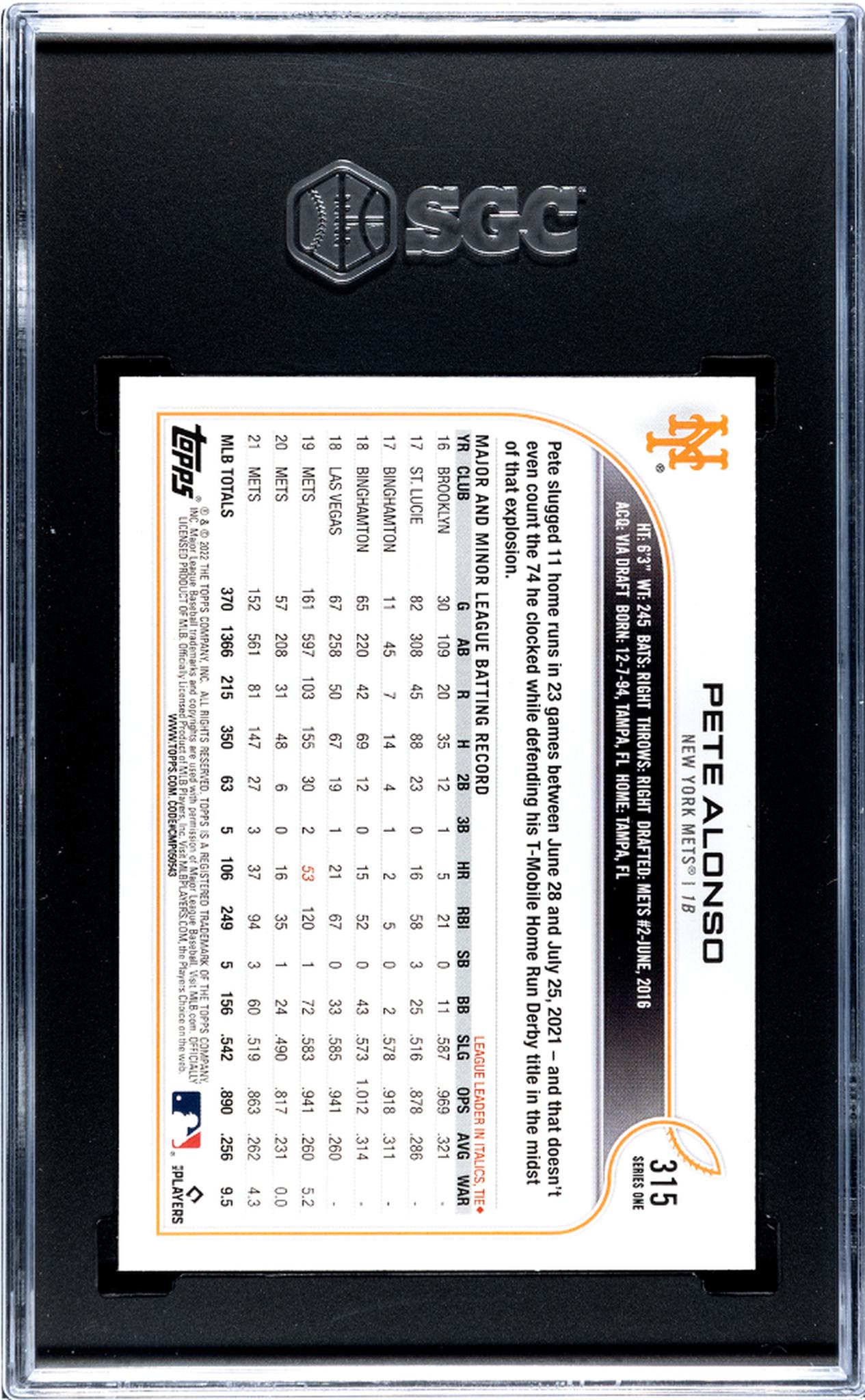 2022 Topps #315 Pete Alonso Rainbow Foil SGC 10