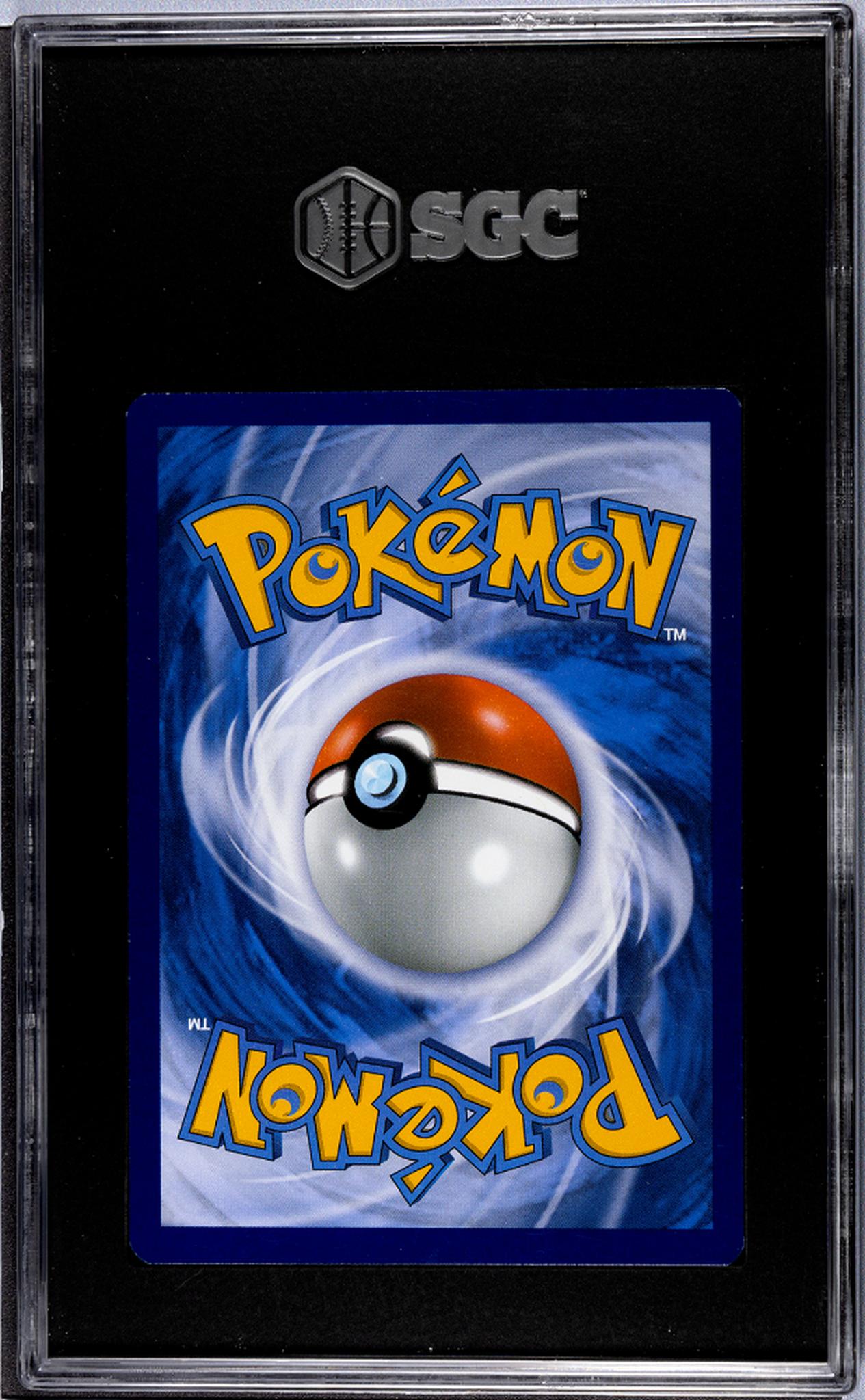 2016 Evolutions #35/108 Pikachu Cracked Ice Holographic SGC 8