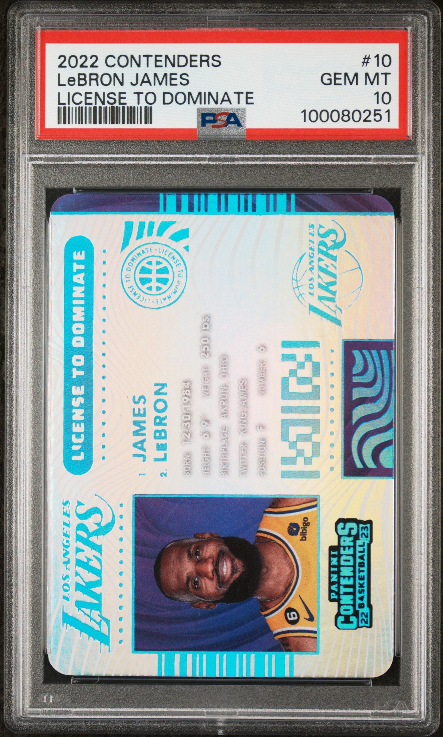 2022 Panini Contenders License to Dominate LeBron James #10 PSA 10