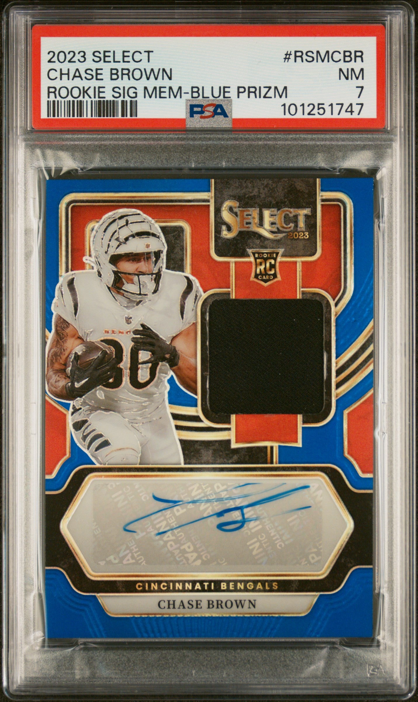 2023 Panini Select Rookie Signature Memorabilia #RSMCBR Chase Brown Rookie Sig Mem-Blue Prizm PSA 7
