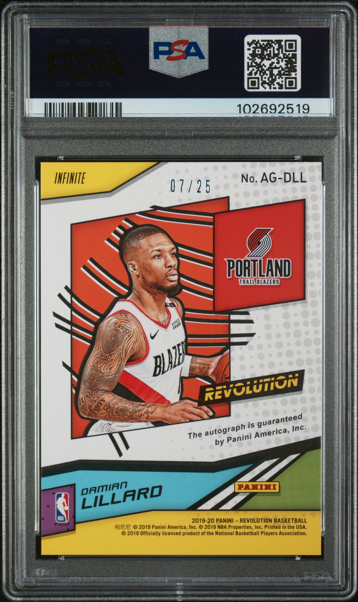 2019 Panini Revolution Infinite Damian Lillard #AG-DLL Auto /25 PSA 9