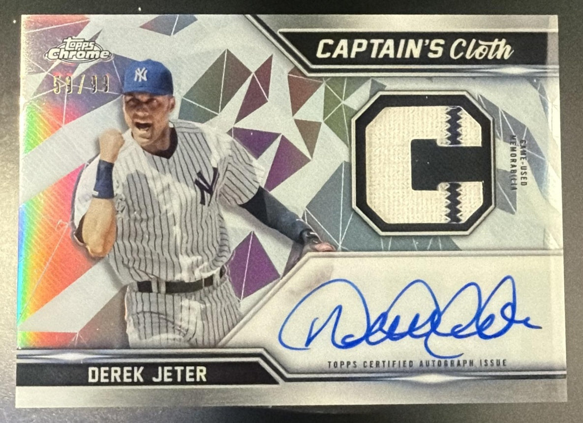 2021 Topps Chrome Derek Jeter Captain's Cloth Game-Used Patch Auto /99
