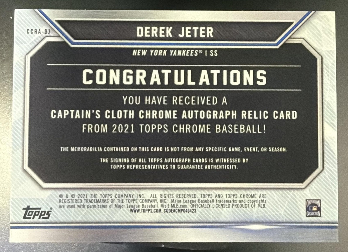 2021 Topps Chrome Derek Jeter Captain's Cloth Game-Used Patch Auto /99