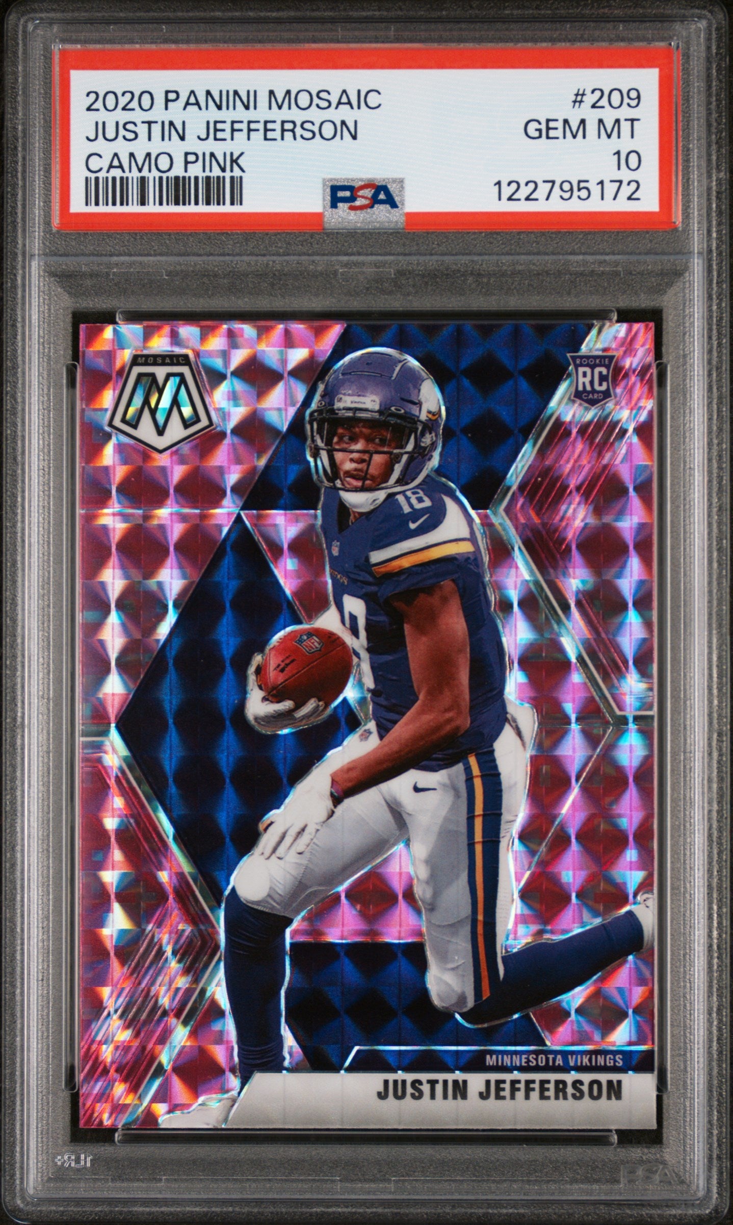 2020 Panini Mosaic Camo Pink Justin Jefferson #209 RC PSA 10