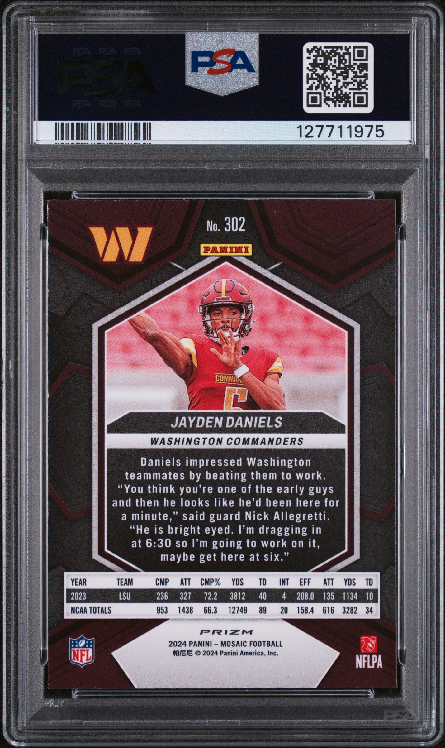 2024 Panini Mosaic Camo Pink Jayden Daniels #302 PSA 9