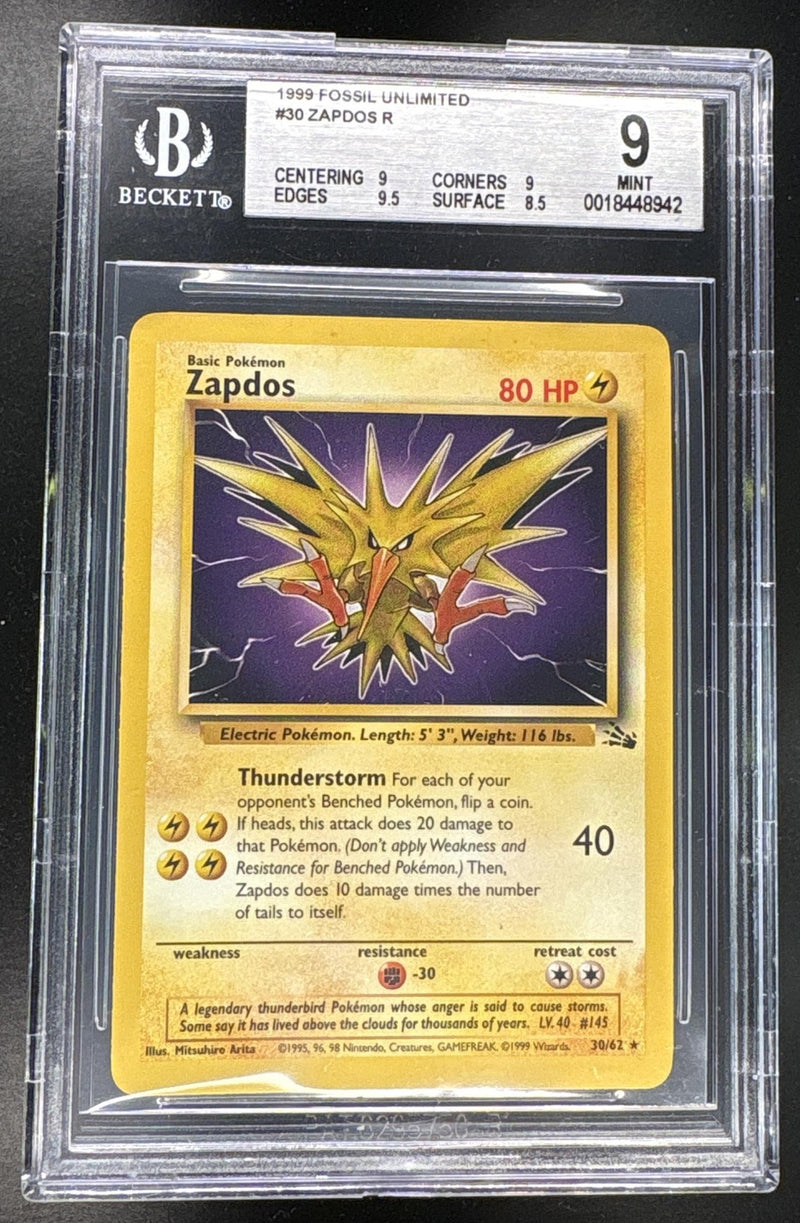1999 Pokemon Fossil Zapdos #30 BGS 9