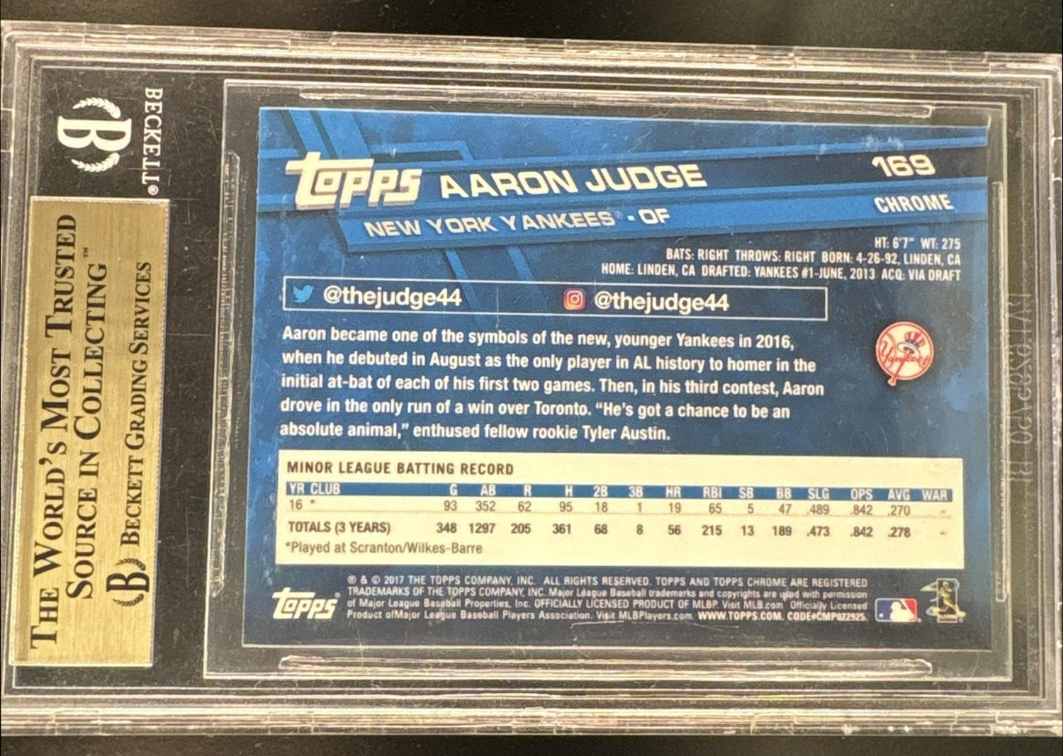 2017 Topps Chrome Catching Aaron Judge #169 /250 BGS 9.5