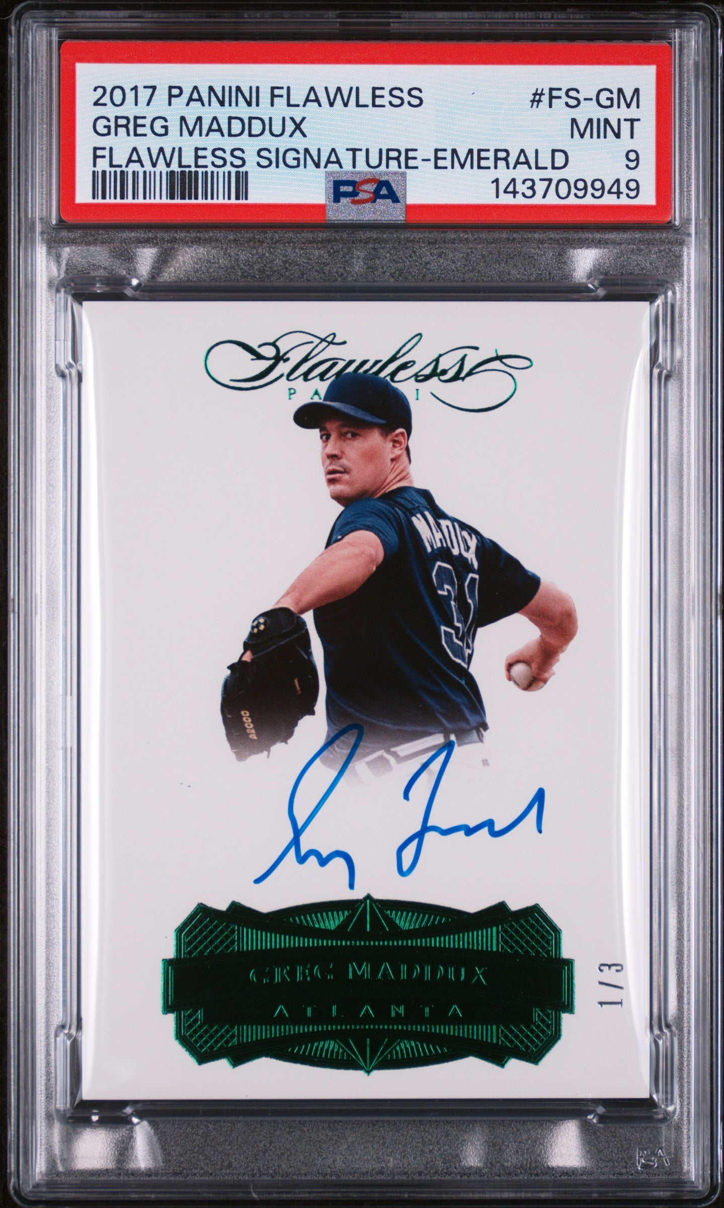 2017 Panini Flawless Flawless Signature Emerald Greg Maddux #FS-GM /3 PSA 9