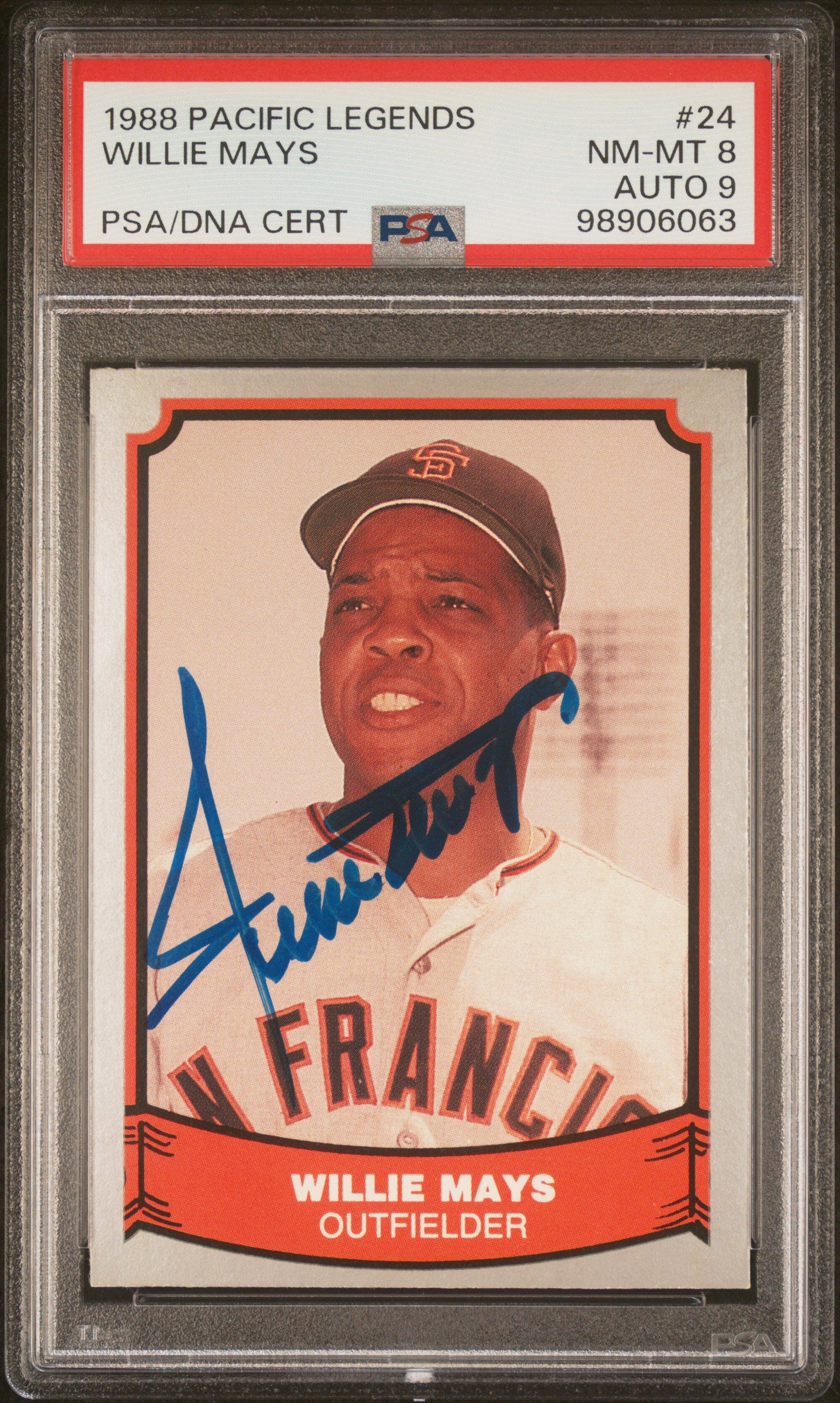1988 Pacific Legends Willie Mays #24 PSA 8