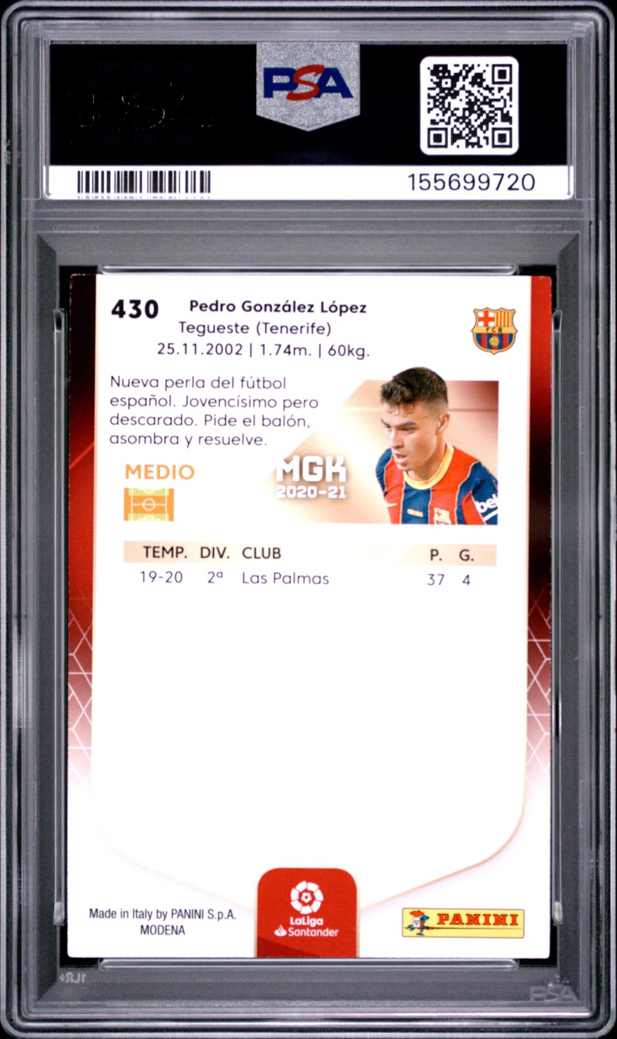 2020 Panini Megacracks La Liga Nuevo Fichaje Pedri #430 PSA 8