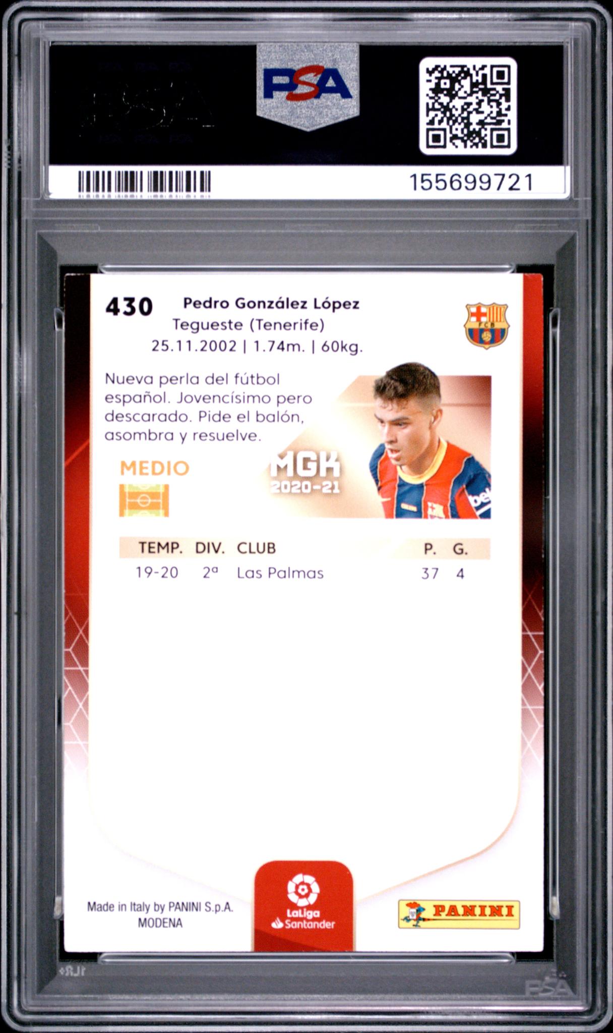 2020 Panini Megacracks La Liga Nuevo Fichaje Pedri #430 PSA 8