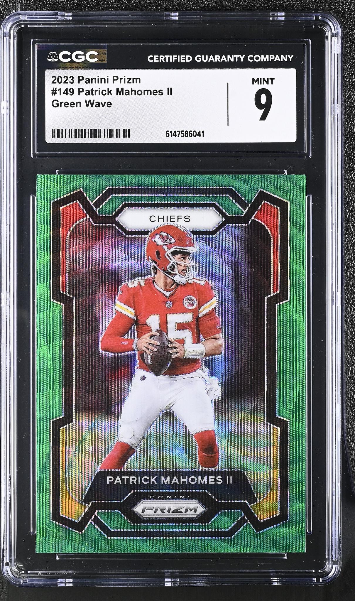 2023 Prizm #149 Patrick Mahomes II Green Wave CGC 9