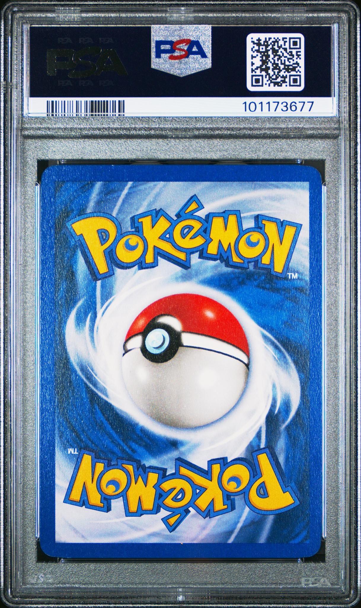2000 Pokemon Team Rocket Holo Dark Dugtrio #6 PSA 8