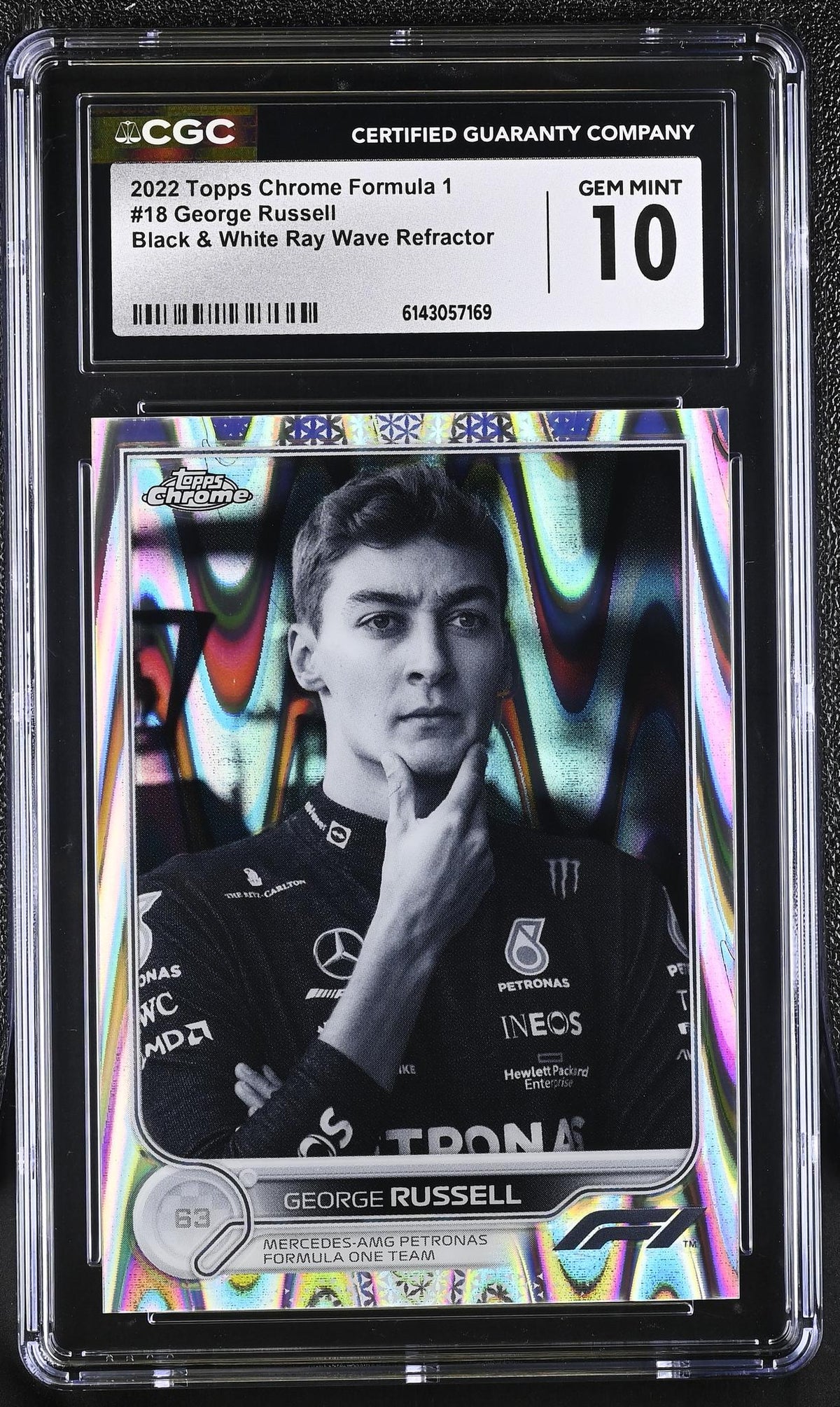 2022 Topps Chrome #18 George Russell Black & White Ray Wave Refractor CGC 10
