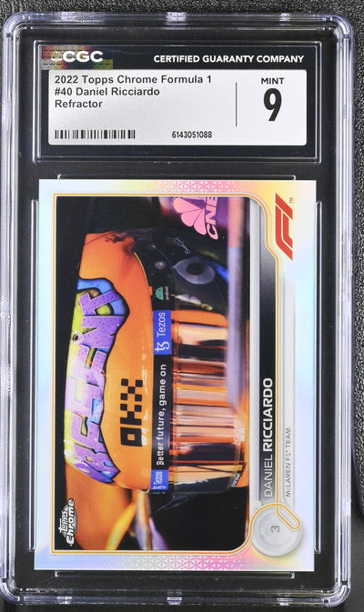 2022 Topps Chrome #40 Daniel Ricciardo Refractor CGC 9