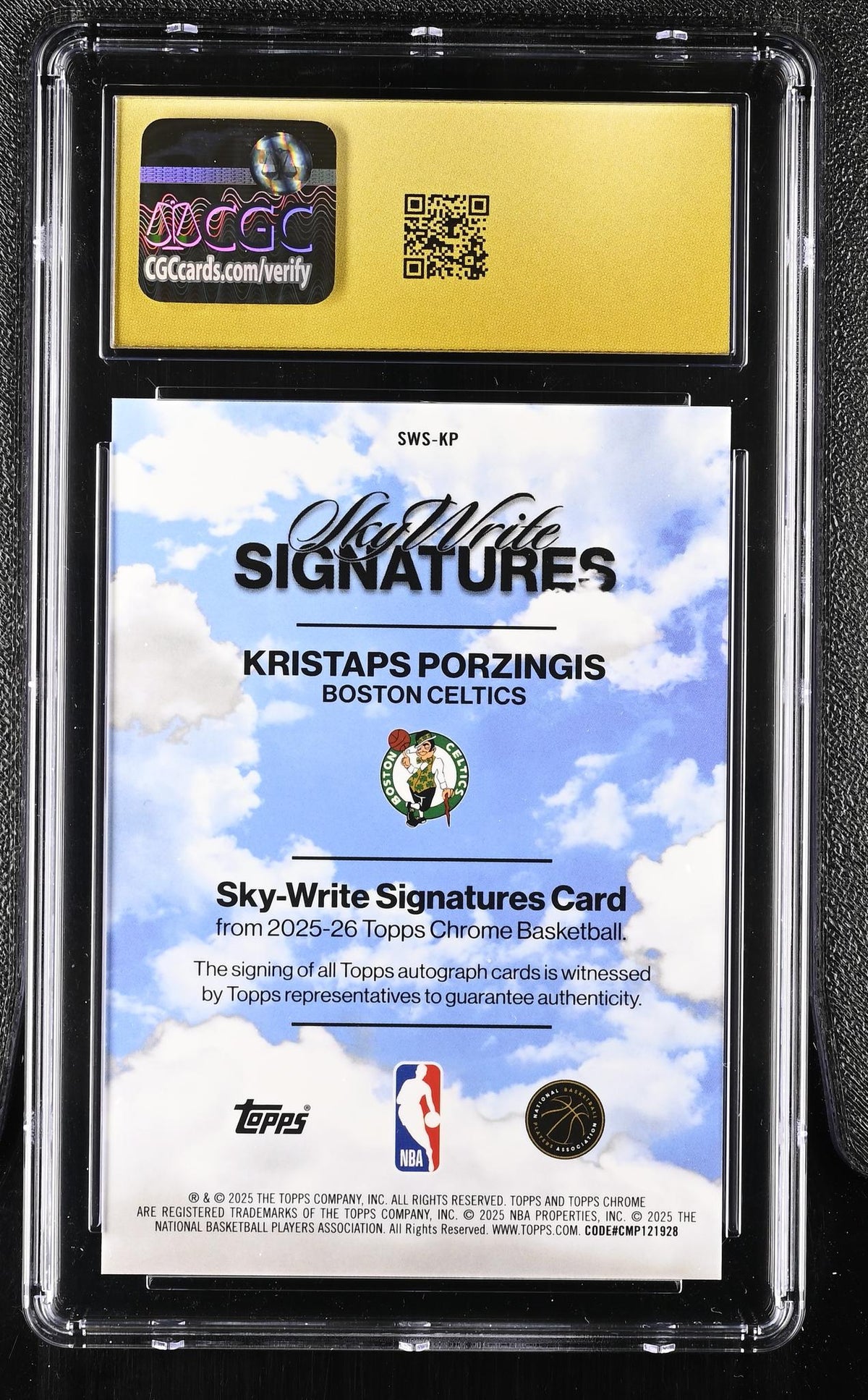 2025 Topps Chrome #SWS-KP Kristaps Porzingis Sky Write Signatures /75 CGC 10