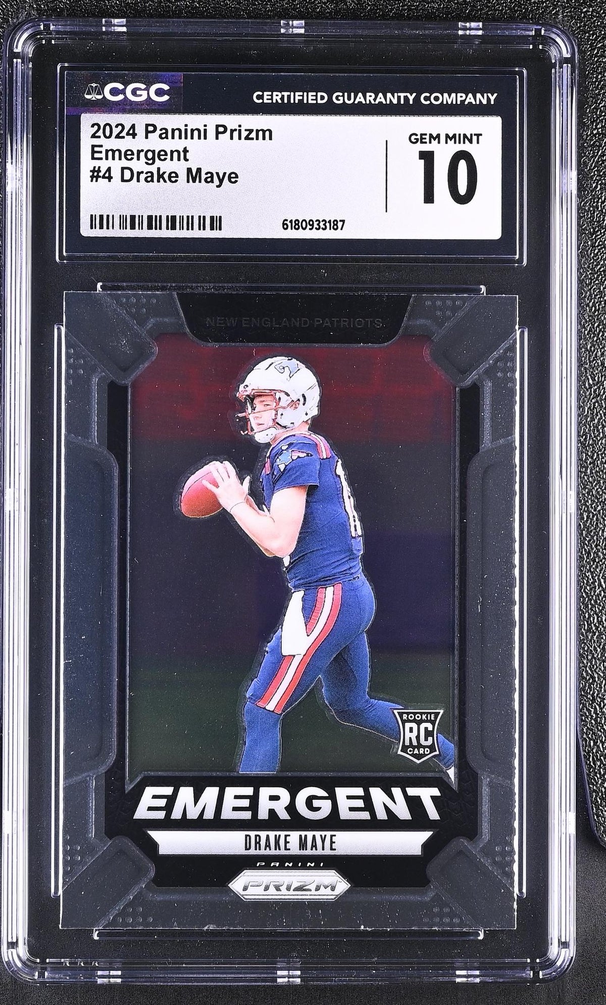 2024 Prizm #4 Drake Maye Emergent CGC 10