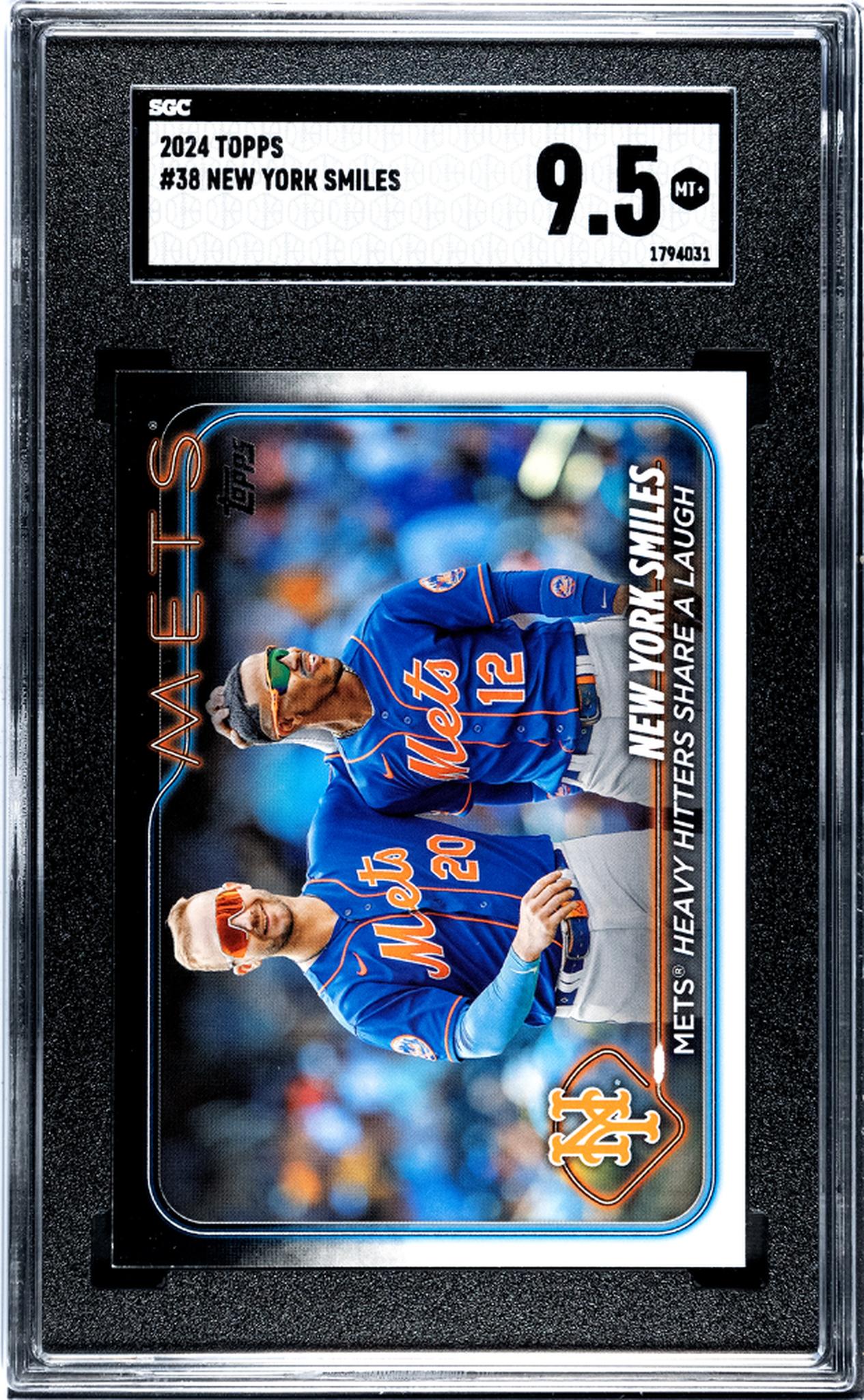 2024 Topps #38 New York Smiles SGC 9.5
