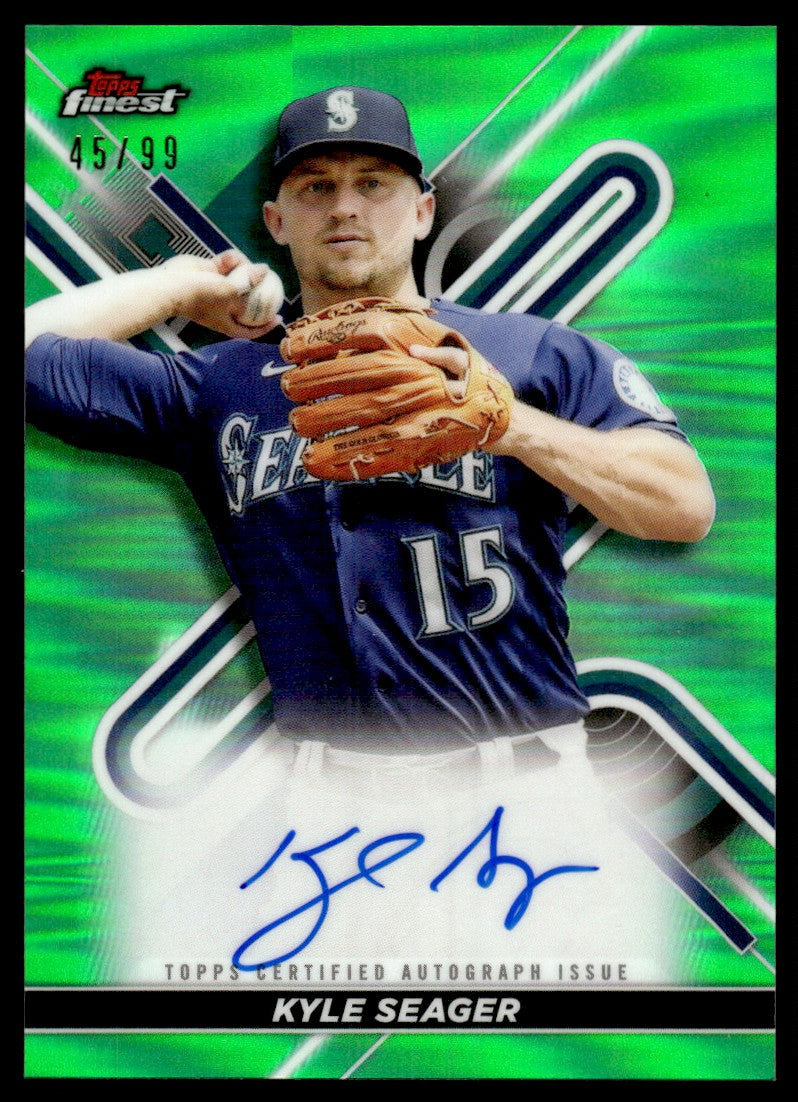 2022 Topps Finest Kyle Seager Finest Autographed Card Green /99 Seattle