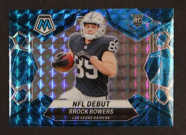 2023 Panini Mosaic 286 Brock Bowers NFL Debut Blue Rookie Las Vegas Raiders