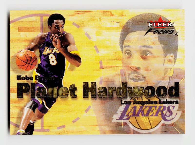 2000 Fleer Focus Planet Hardwood Kobe Bryant #4