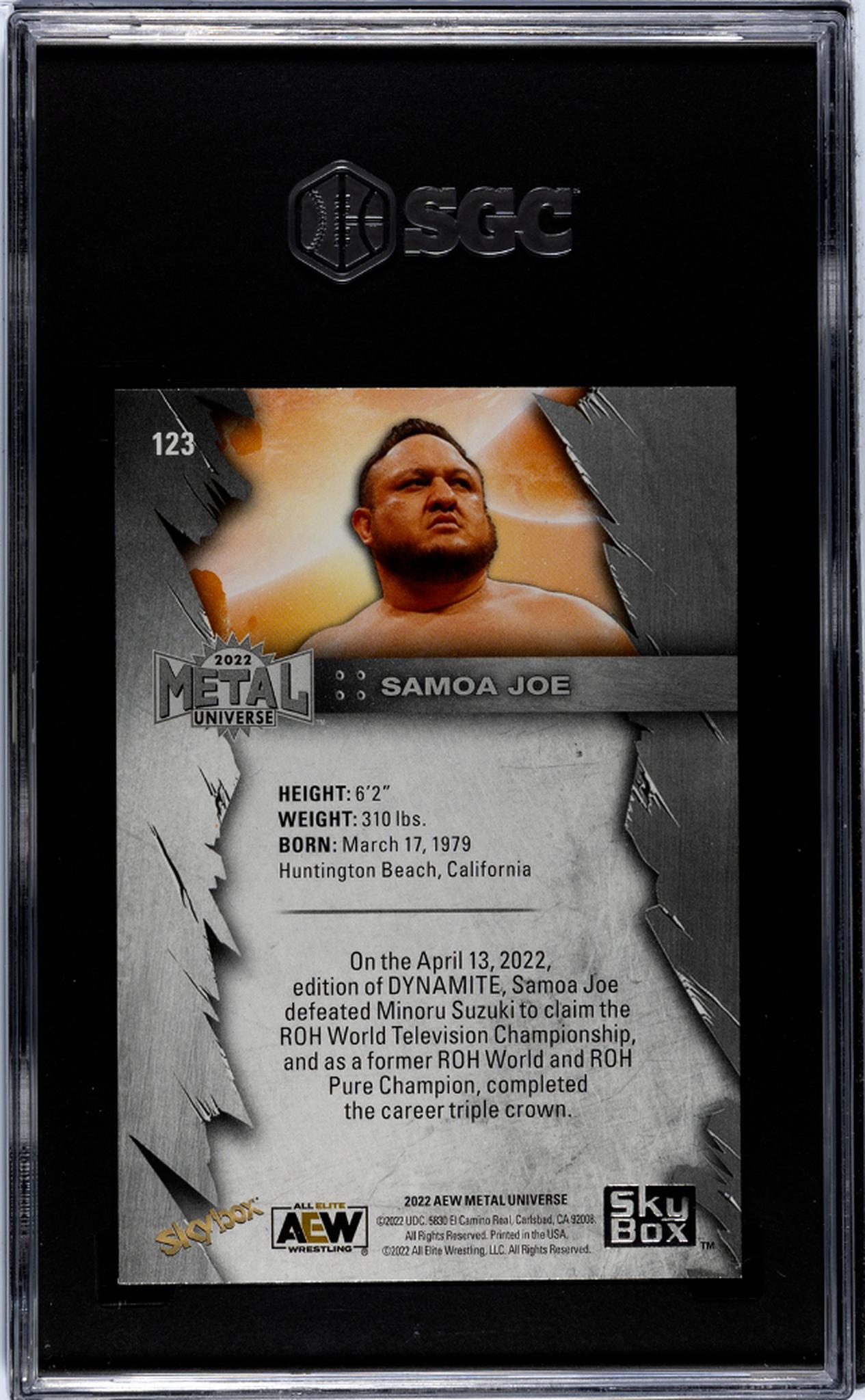 2022 Skybox Metal Universe Aew #123 Samoa Joe Blue Spectrum SGC 9.5