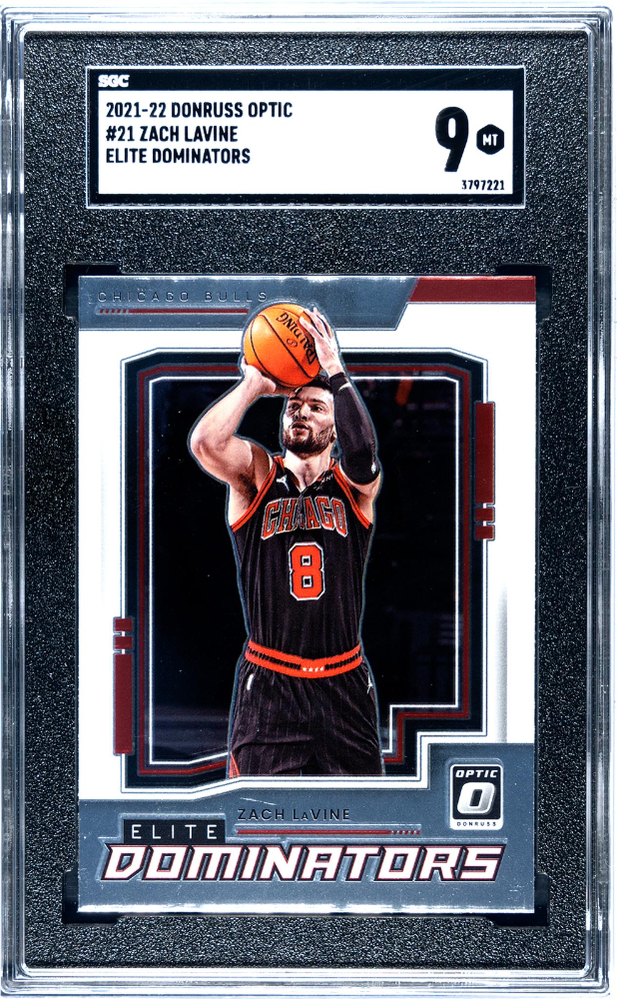 2021-22 Donruss Optic #21 Zach Lavine Elite Dominators SGC 9