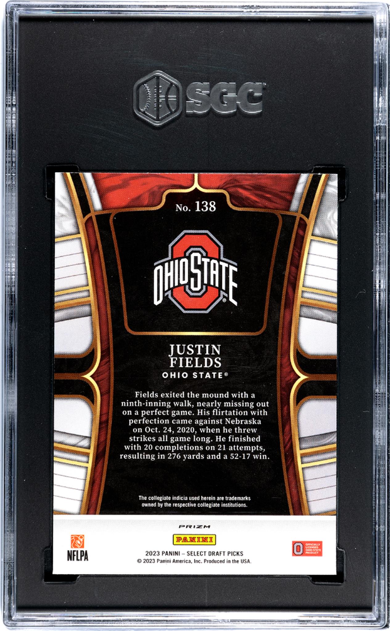 2023 Panini Select Draft Picks #138 Justin Fields Gold Lazer Prizm SGC 10