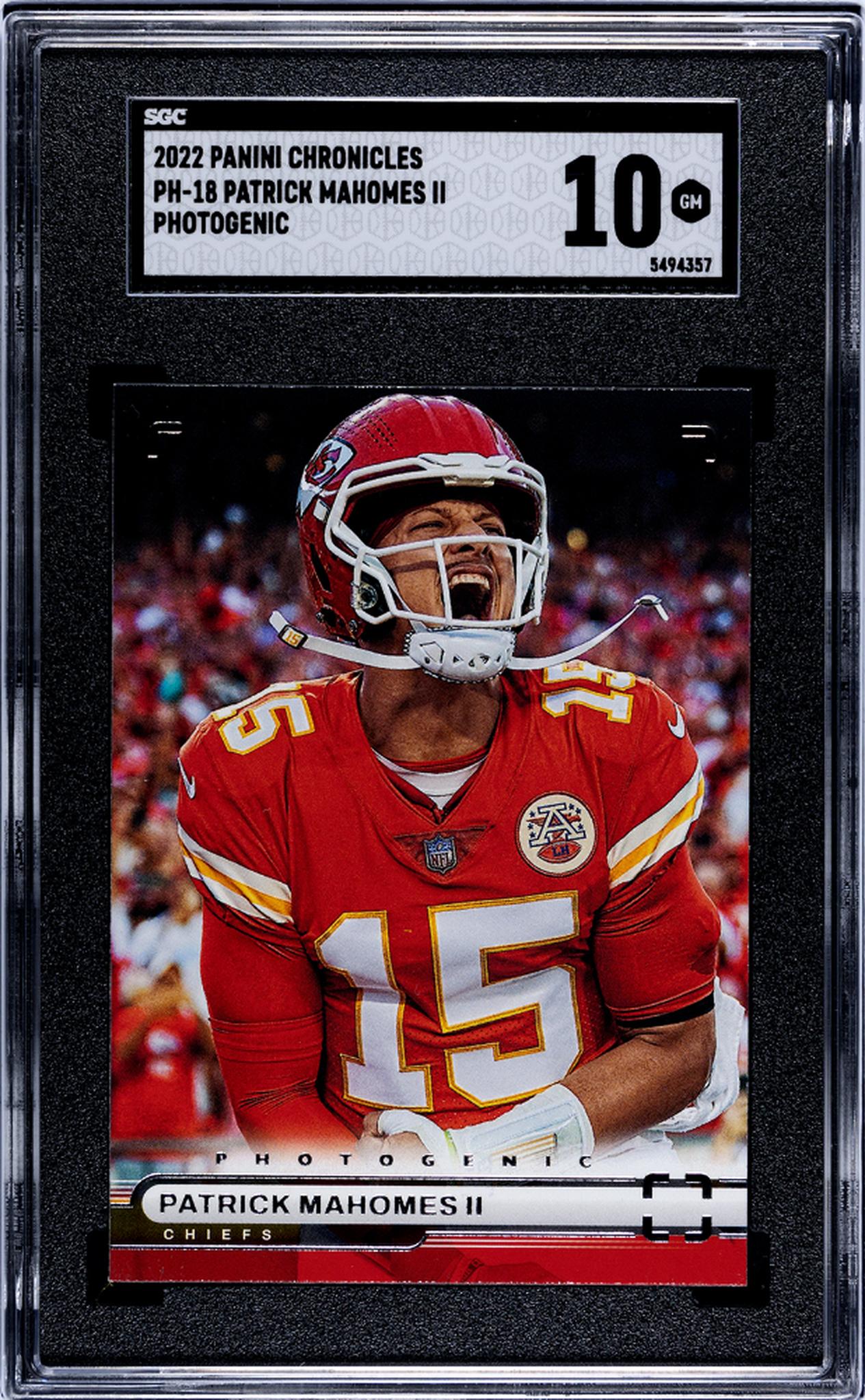 2022 Panini Chronicles #PH-18 Patrick Mahomes II Photogenic SGC 10
