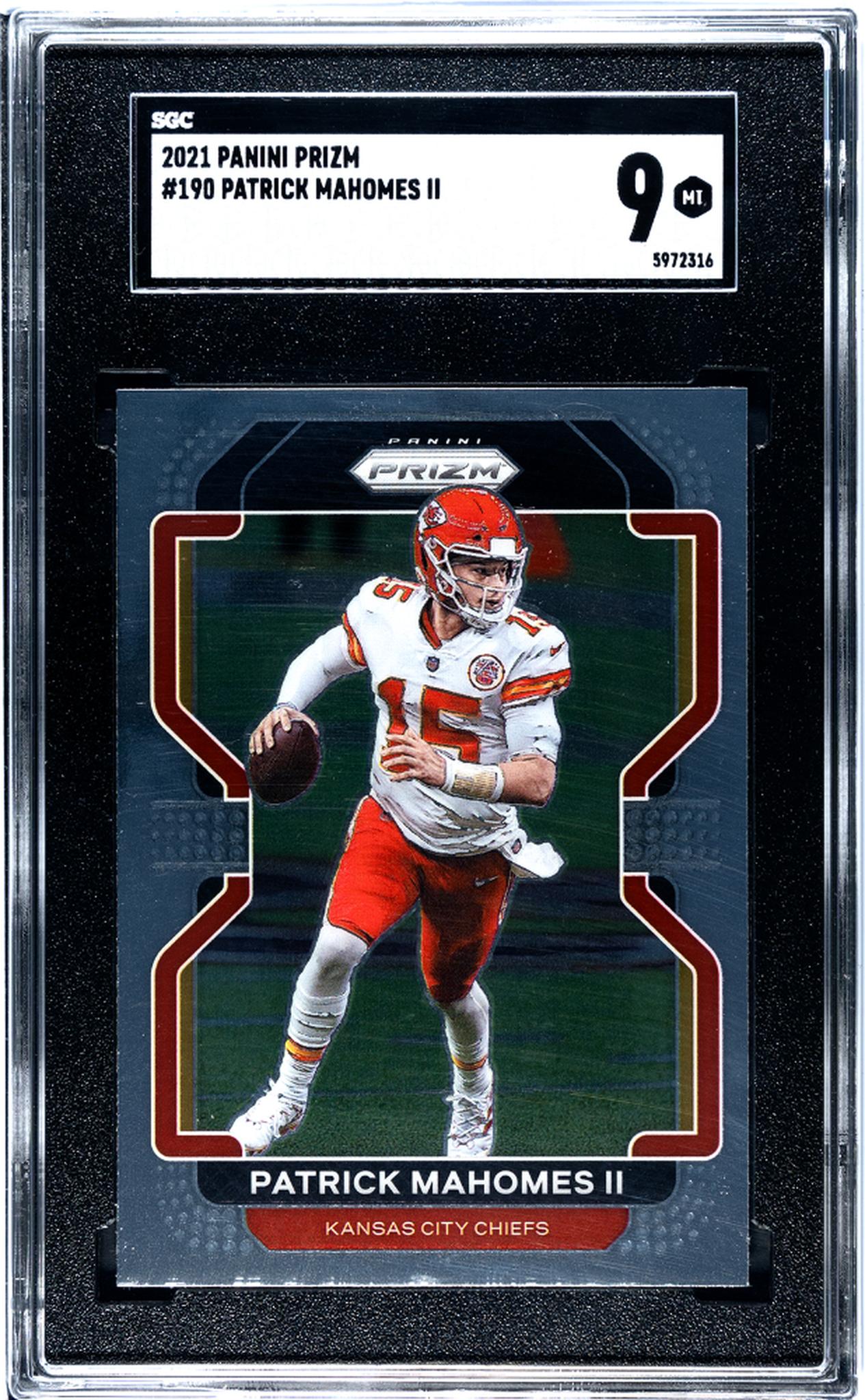 2021 Panini Prizm #190 Patrick Mahomes II SGC 9