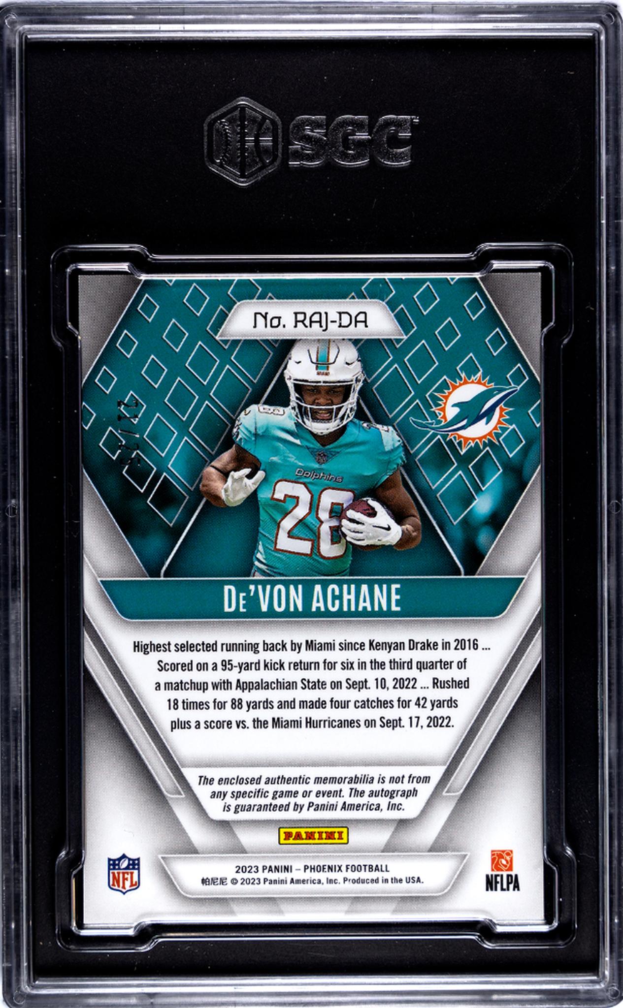 2023 Panini Phoenix Green Prime De'Von Achane #RAJ-DA RC Patch Auto /25 SGC 9.5