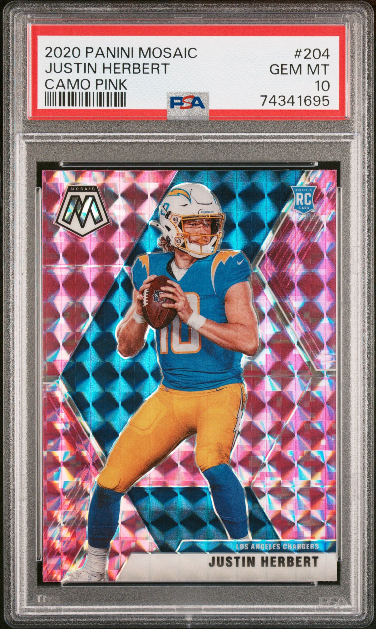 2020 Panini Mosaic Camo Pink Justin Herbert #204 RC PSA 10