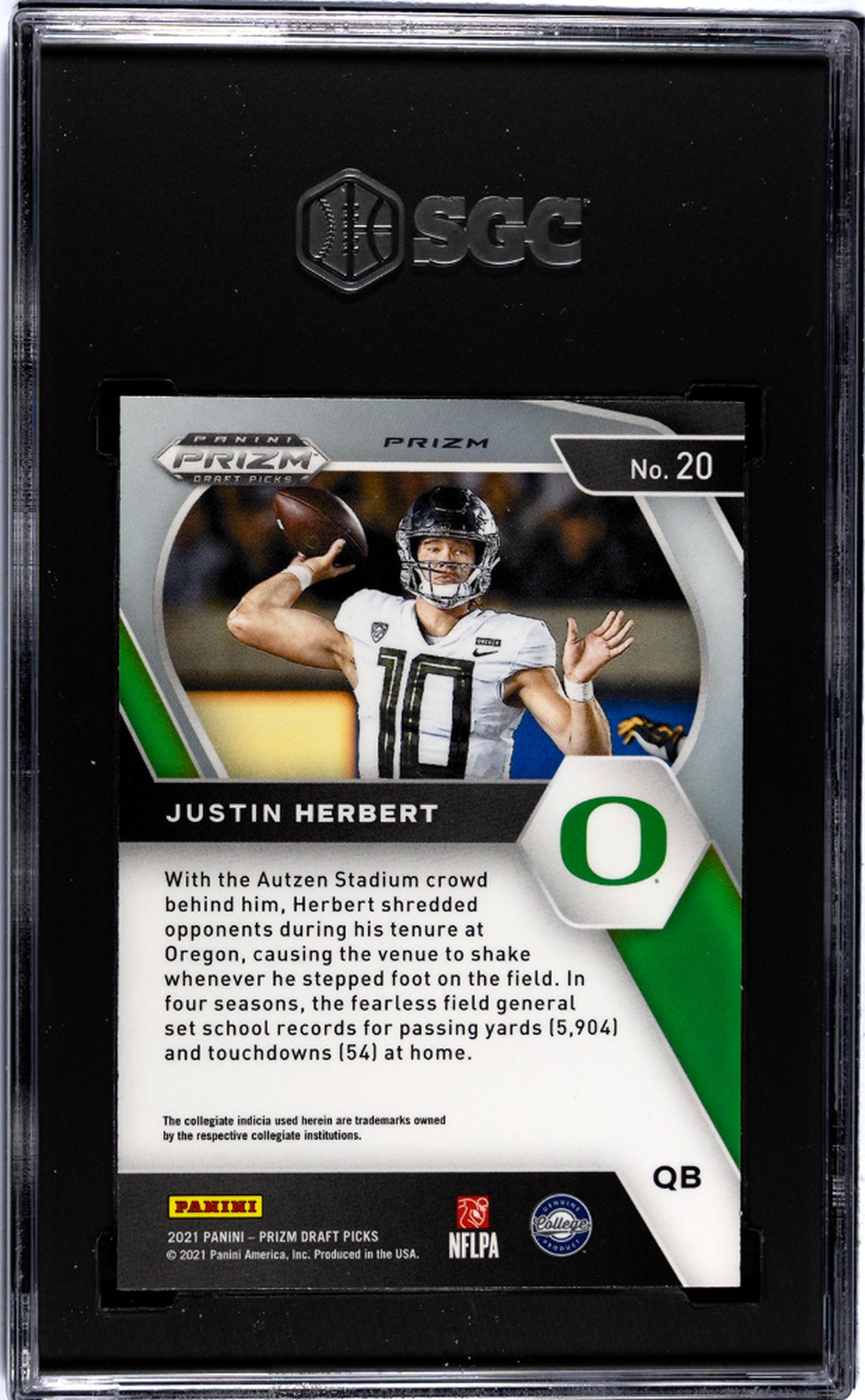 2021 Panini Prizm Draft Picks #20 Justin Herbert Silver Prizm SGC 10
