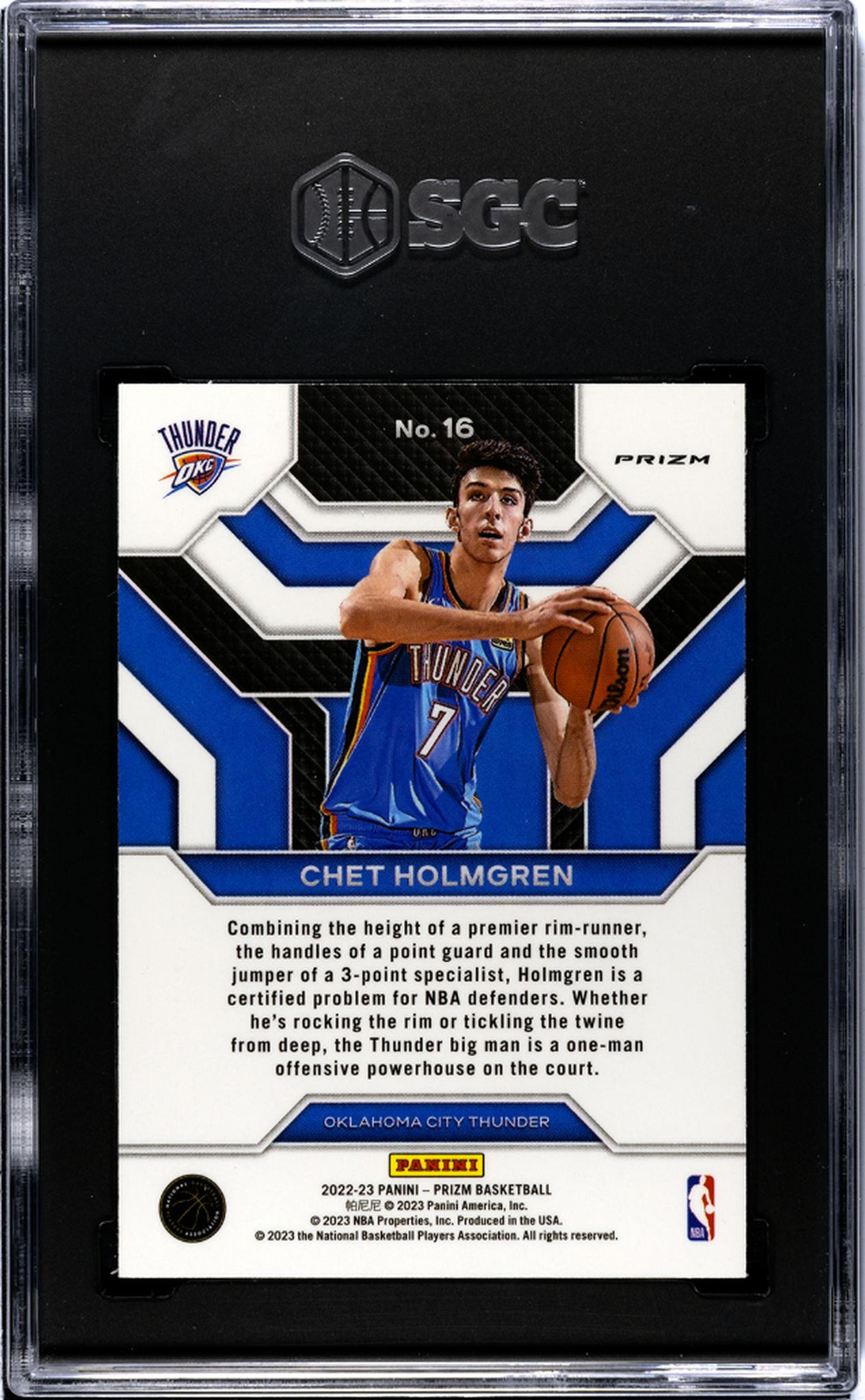 2022-23 Panini Prizm #16 Chet Holmgren Emergent Green Prizm SGC 10