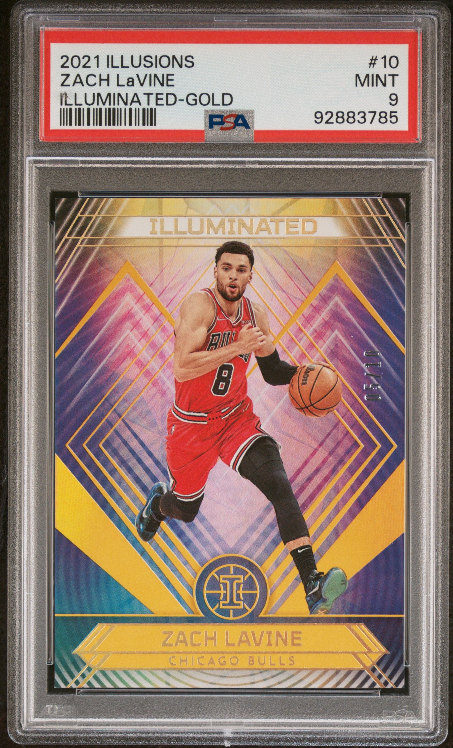 2021 Panini Illusions Illuminated #10 Zach Lavine Gold PSA 9