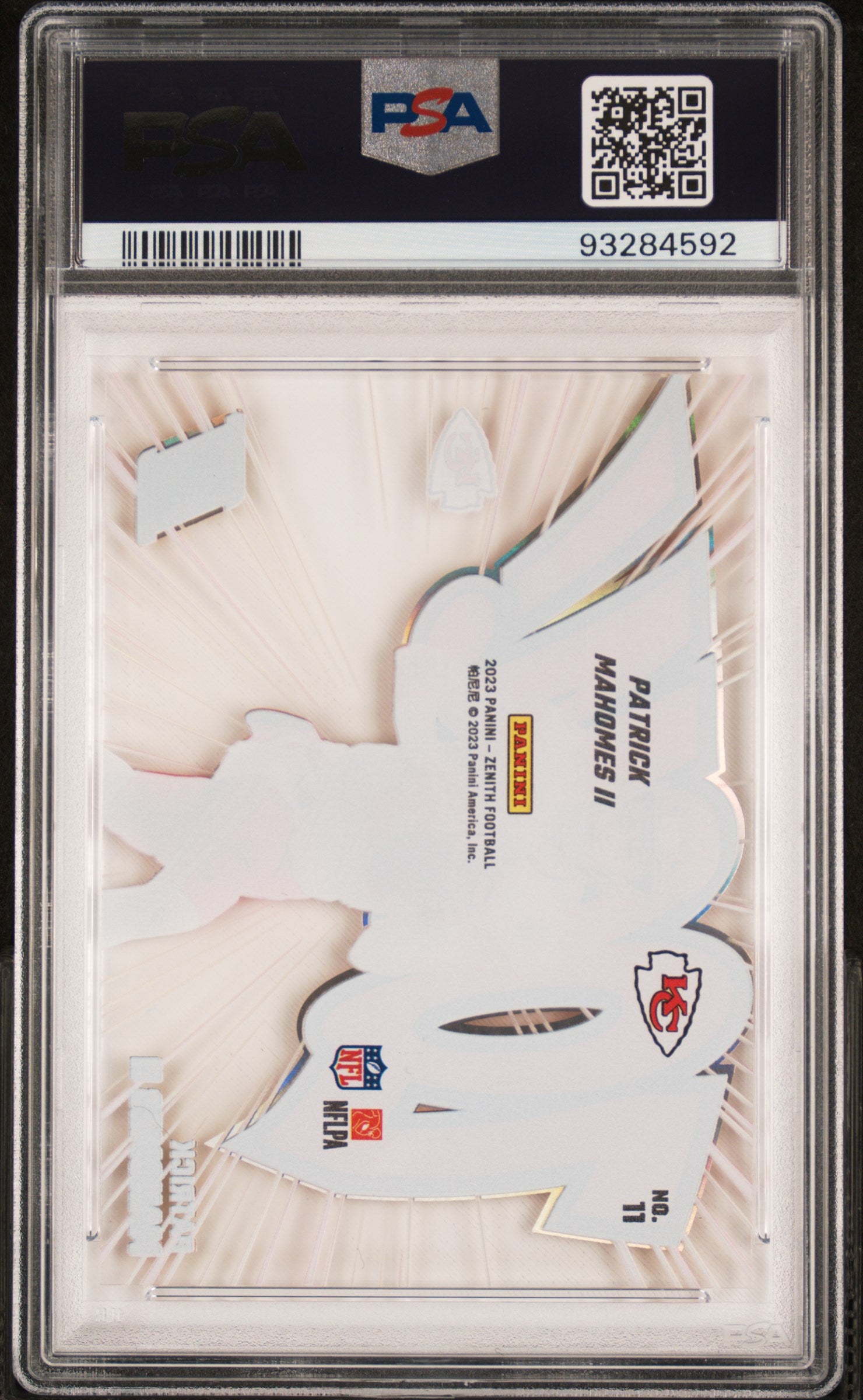 2023 Zenith #11 Patrick Mahomes II Zoom! PSA 9