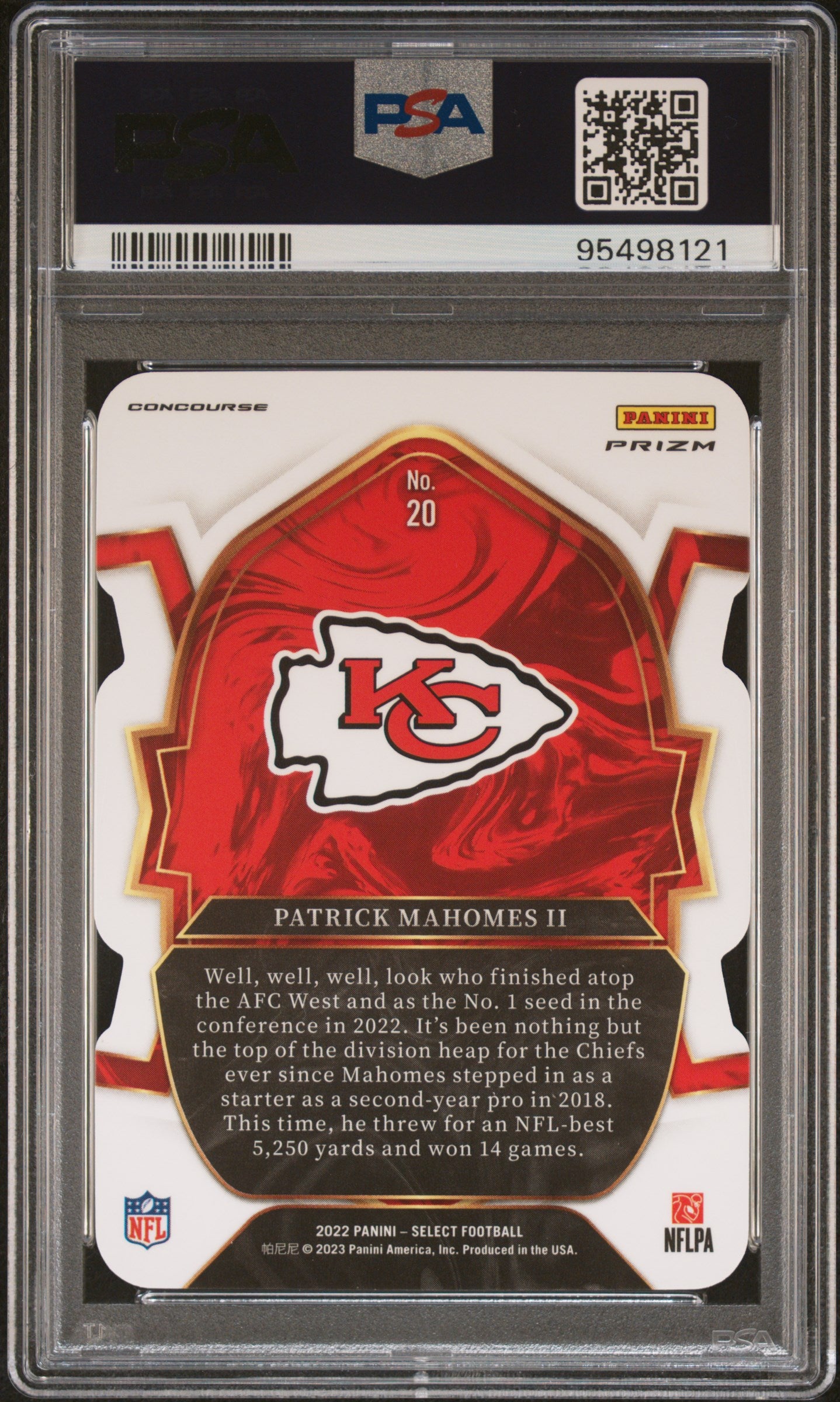 2022 Select #20 Patrick Mahomes II Prizm Red and Blue Die Cut PSA 10