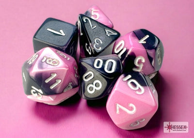 Chessex Gemini Mini Polyhedral Black-Pink/White 7-Die Set
