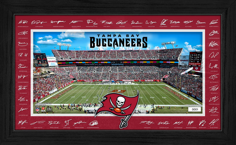 Highland Mint Tampa Bay Buccaneers 2026 Signature Gridiron Frame - Limited Edition /5,000