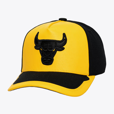 Mitchell & Ness Chicago Bulls Yellow/Black Day One Pro Pinch Snapback Hat