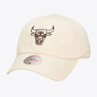 Mitchell & Ness Chicago Bulls Cream & Brown 1904 Dad Adjustable Hat